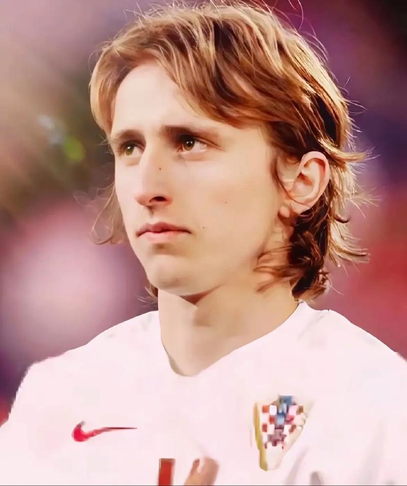 韩媒：热刺计划12月邀请孙兴慜回主场看球，并将安排特别仪式