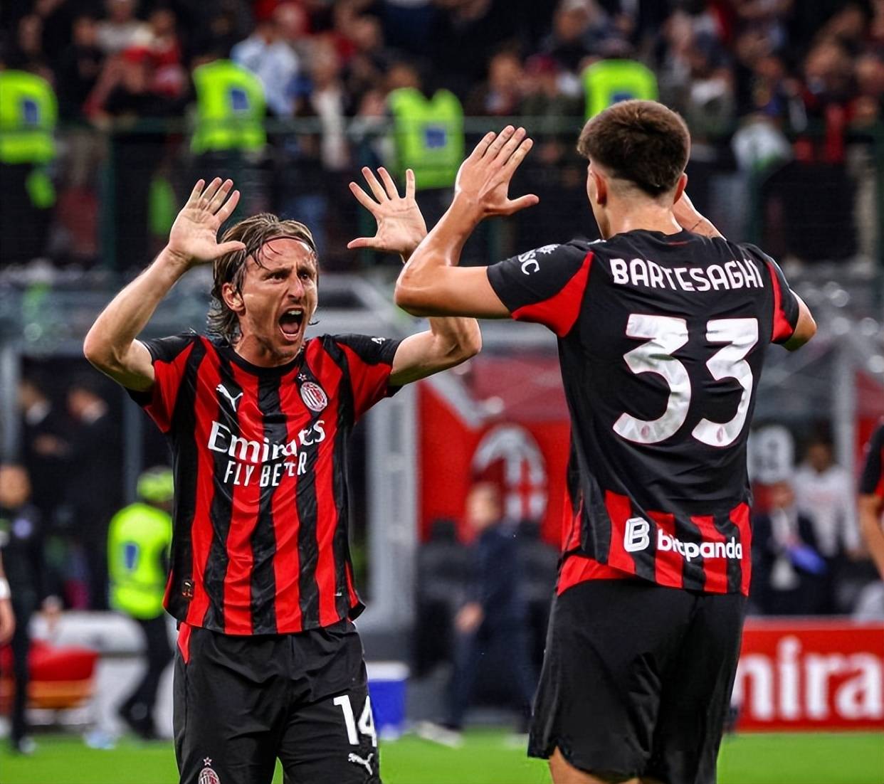 成都1-1新鹏城，安永佳闪击，费利佩建功