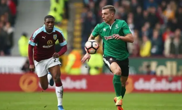 18岁超新星成广东内线希望！苦寻多年，他才是易建联接班人？