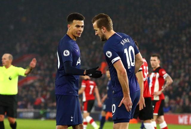 2025赛季日职联大结局：鹿岛时隔9年再夺冠，柏太阳神亚军