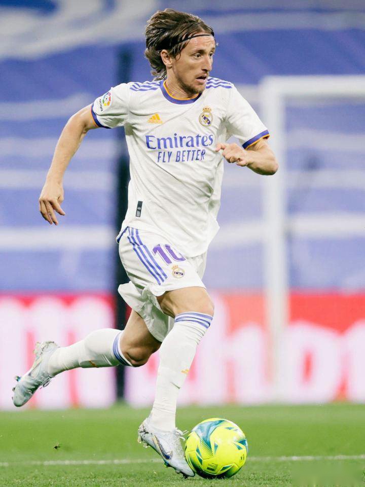 米兰旧将：迈尼昂是意甲最强门将，他不会受合同影响