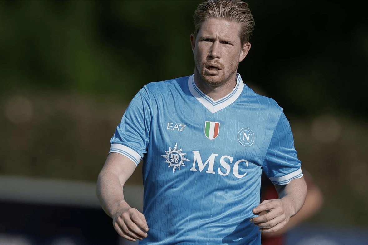 摩纳哥球迷因对球队不满而集体沉默，加拉塔萨雷反享受欢呼